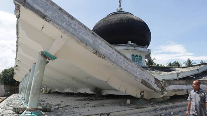 mezquita-derrumbada