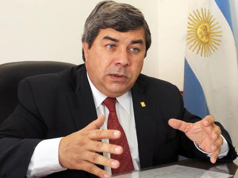 Senador Carlos Fernández
