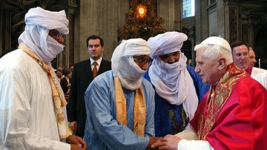 Tuaregs-con-Benedicto