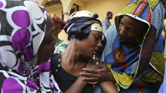 mujeres-africanas-quema-de-pechos