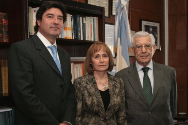 De izquierda a derecha : Alejandro Slokar, Angela Ledesma y Pedro David, integrantes da la Sala Dos de la Casación Federal.